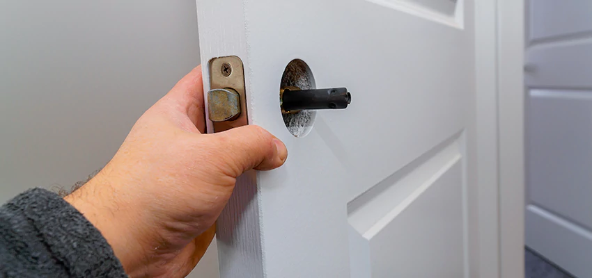 Nighttime Locksmith For Lock Repair in Tamarac, FL