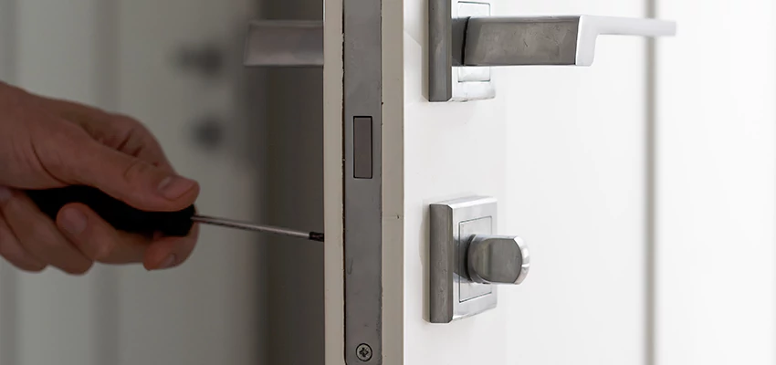 Key Programming Locksmith Open Now in Tamarac, Florida